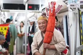 轨道交通明清宫站今起开通运营，游客高铁转地铁就能直达横店影视城