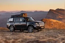 试驾全新路虎·卫士130 超大杯，超好玩图片