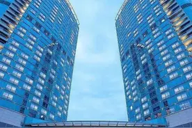 上海外滩这个独特的景观要没了？这家老牌五星级酒店发布“暂别”公告：明年夏天全新回归！市民：承载无数回忆图片