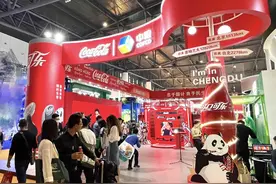 春糖“封爆”｜打卡中粮可口可乐展厅 感受科技与时尚图片