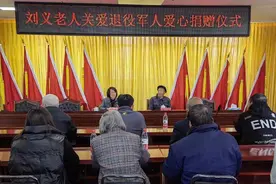 91岁爷爷拾荒助困，已资助数百人图片