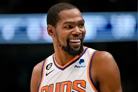 杜兰特：球迷找不出我的比赛缺陷，就说不喜欢我发推太多图片