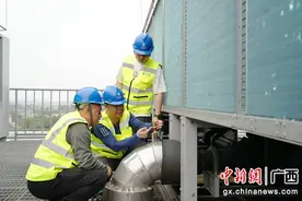 广西首个磁悬浮冷动水技术IDC数据中心机房在桂林落成图片