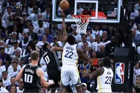 库里空砍30分！勇士惜败国王无缘开门红图片