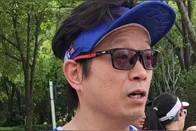 汉马半程跑者：在新西兰生活了十几年，第一次参加汉马，天气和观众都很热烈图片