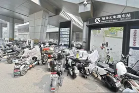 地铁接驳换乘，别忘了非机动车图片