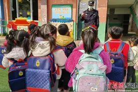 莆田车站派出所开展第八个全民国家安全教育日宣传活动图片