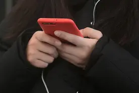 夜读｜手机“哑”了图片