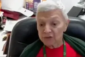 打断无效！中国学者高能输出，网友刷屏：“这就是学英语的意义”图片