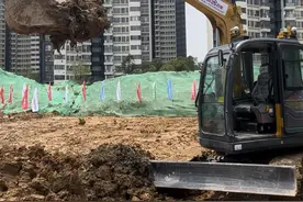 无人挖掘机你见过吗？可完成自主避障行走、自动装车卸车等多任务图片