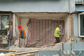 拆违后墙体当天恢复，劲松“房前屋后”拆违消除安全隐患图片