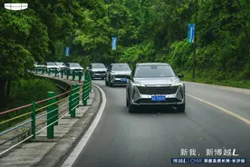 性价比拉满——长测2023款吉利博越L图片