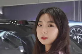 湖南车展体验官：蔚来ES7图片