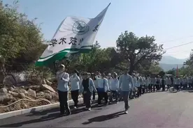 体验汉武帝登封泰山御道，泰山建成第三条步行登山线路图片