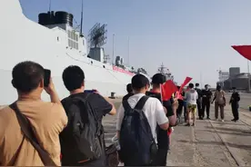 苏丹撤侨上演现实版 “万里归途”：祖国永远是坚强后盾图片