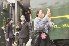 京津冀旅游环线列车邯郸地区南线开通！图片