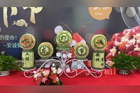 真香！武汉一高校举办龙虾节馋倒一片图片