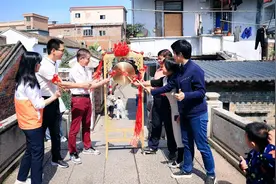 佛山顺德：来一场沉浸式的粤剧巡游！伦教举行第二届千里驹粤剧文化节图片