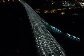 驻青央企参建，我国北方首条跨海沉管隧道建成通车图片