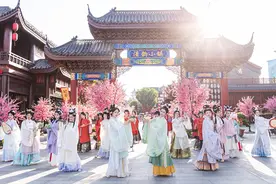 五一小长假宁乡各大景区人气火爆 方特主题乐园推出系列活动图片