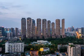 “五一”新房市场冷热不均：上海成交量翻五倍，成都杭州不增反降图片