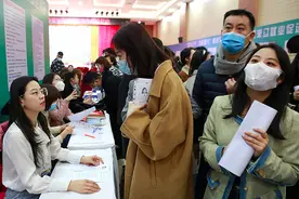 应届毕业生就业调查：专科比本科吃香，国企最受青睐图片