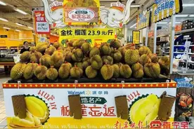 不到百元可“拿下”一个榴莲！南宁人有口福图片