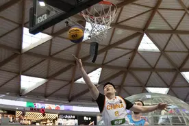 中国三人男篮无缘世界杯，要闯进巴黎奥运必须“疯狂抢分”图片