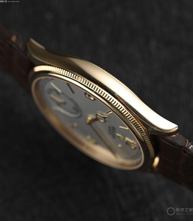 ����17������ʿ��һ������װ����������һ����������ʿ�ĵ��Σ�