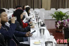 台湾青年走进宁夏：百闻不如一见图片