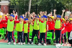 东营市东五路幼儿园举行第四届“好爸爸篮球赛”活动图片