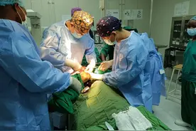 “我们非常相信中国医生的能力”图片