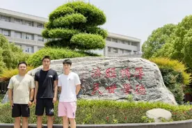 “在能力范围内做了应该做的事”，3名大学生见义勇为救下落水女生图片