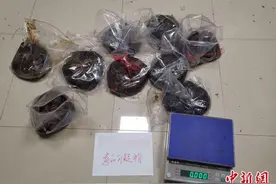 西双版纳中缅边境：民警警犬协同缴毒31公斤图片