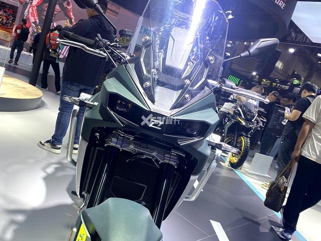 四缸神车450RR和硬核ADV 900X全来了 价格十分有诚意