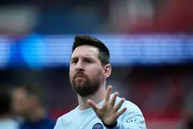 梅西的“巴黎终曲”没有悲情，不存在也不需要图片