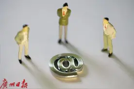 评论员观察 | 小店无证卖“拍黄瓜”考验治理图片