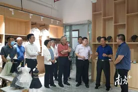 如何培养纺织服装人才？专家学者到清考察时支招图片