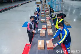 烟台机场“樱桃航班”开通十年，累计运输樱桃超3万吨图片