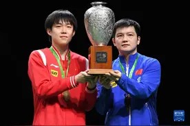 樊振东/王楚钦为国乒重夺世乒赛男双冠军图片