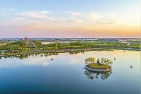 巨鹿洪溢河：碧水绕城绿道蜿蜒图片