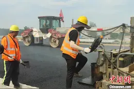 河南“县县通高速”收官工程年内建成通车图片