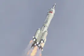 （图文互动）神舟十六号载人飞船发射取得圆满成功 中国空间站全面建成后首次载人飞行任务开启图片