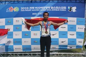 59岁浙江跳远老将一跃破全国纪录！潮新闻对话：目标跑到80岁图片