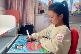 我家孩子｜陪女儿走秀，看女儿主持，寻找课堂之外的舞台图片