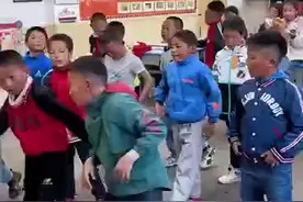 炫酷！学生排练六一儿童节舞蹈，现场气氛炸裂堪比演唱会图片