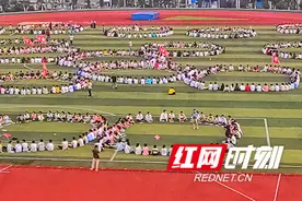 临武：欢乐释压迎高考   永葆童心向未来图片