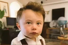 AI生成马斯克婴儿照疯传 本人幽默回应：我想我可能吃太多了！图片