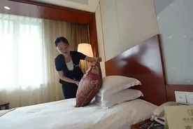 “高考房”预订升温，上海考场周边钟点房预订量成全国第一视频封面