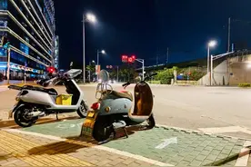 售价上万、精心改装，小电驴为什么开始风靡城乡了？图片